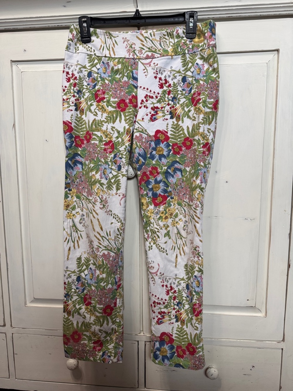 Cropped Floral Ankle Pants in White with Multicolor Print